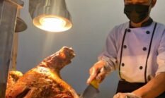 Hotel-Hotel Tawarkan Promo Buka Puasa All You Can Eat dengan Kambing Guling