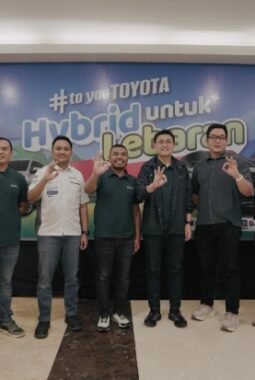 Kalla Toyota Perkuat Penjualan Lewat Event #toyouTOYOTA Hybrid untuk Lebaran