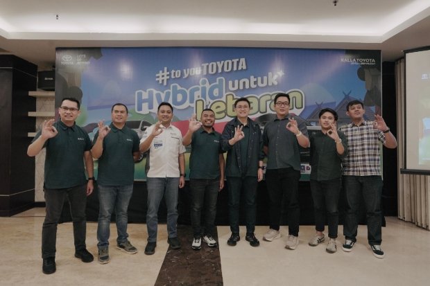 Kalla Toyota berhasil mencatatkan kinerja positif pada awal tahun 2026 di tengah kondisi pasar otomotif yang dinilai cukup menantang. Memasuki momentum Ramadan dan Lebaran, dealer resmi Toyota di wilayah Sulawesi tersebut memperkuat strategi melalui event penjualan bertajuk #toyouTOYOTA Hybrid untuk Lebaran.
