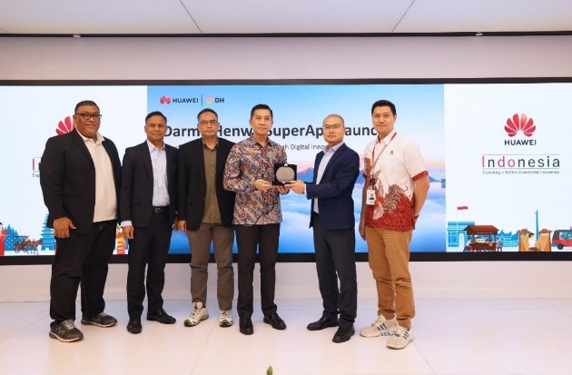 PT Darma Henwa Tbk (Darma Henwa), penyedia jasa pertambangan dan energi terkemuka di Indonesia, resmi menandai babak baru transformasi digital dengan meluncurkan Super App dan Business Support System (BSS) yang telah sepenuhnya terdigitalisasi melalui dukungan Huawei Cloud Indonesia. Foto: Istimewa
