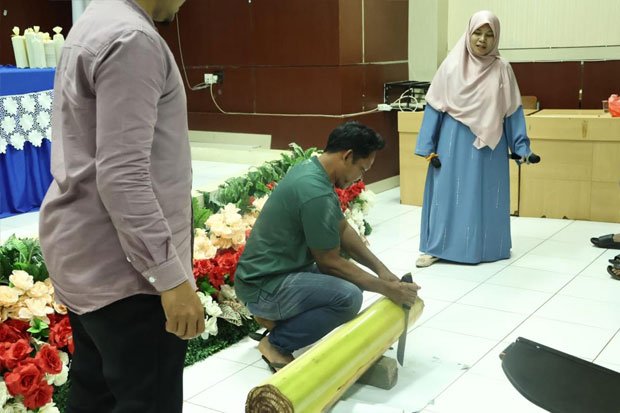 Kantor Perwakilan Bank Indonesia Provinsi Sulawesi Selatan (KPw BI Sulsel) bersinergi dengan Lembaga Pemeriksa Halal (LPH) UIN Alauddin Makassar, menggelar Pelatihan dan Uji Kompetensi Juru Sembelih Halal (JULEHA). Foto: Istimewa
