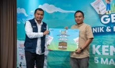 Pupuk Indonesia Beri Penghargaan Kios & Petani