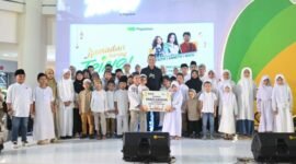 Dalam rangka menyemarakkan bulan suci Ramadan, PT Pegadaian Kantor Wilayah Sulselbarra Maluku menggelar kegiatan “Ramadhan Bareng Tring” yang dirangkaikan dengan pemberian santunan kepada anak-anak panti asuhan. Foto: Istimewa